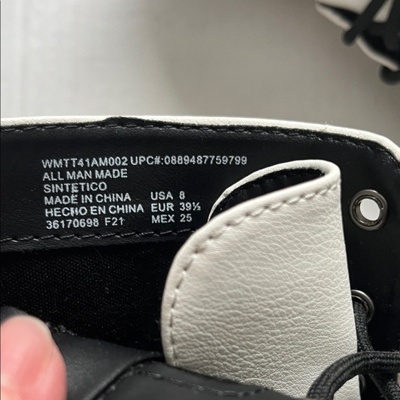 Time and Tru White Lace Up Boots - Picture 7 of 7